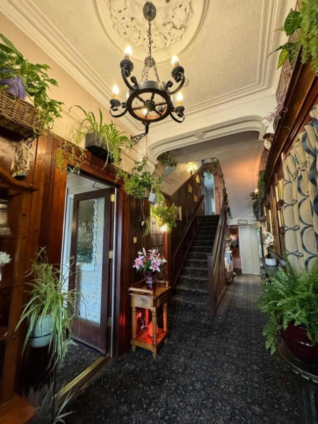 Avarest House Bb Adults Only Портраш Екстер'єр фото
