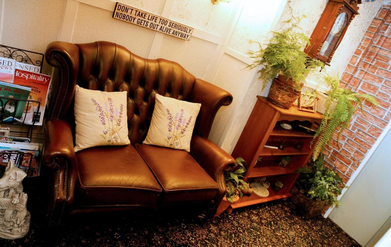 Avarest House Bb Adults Only Портраш Екстер'єр фото